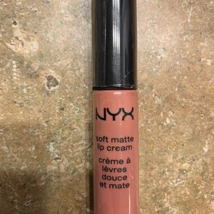 NYX soft matte lip cream